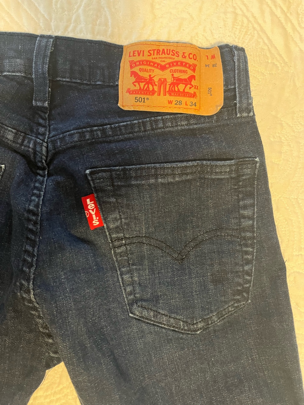 Levi's Men's Straight Dark Blue Denim Jeans with Red Tab